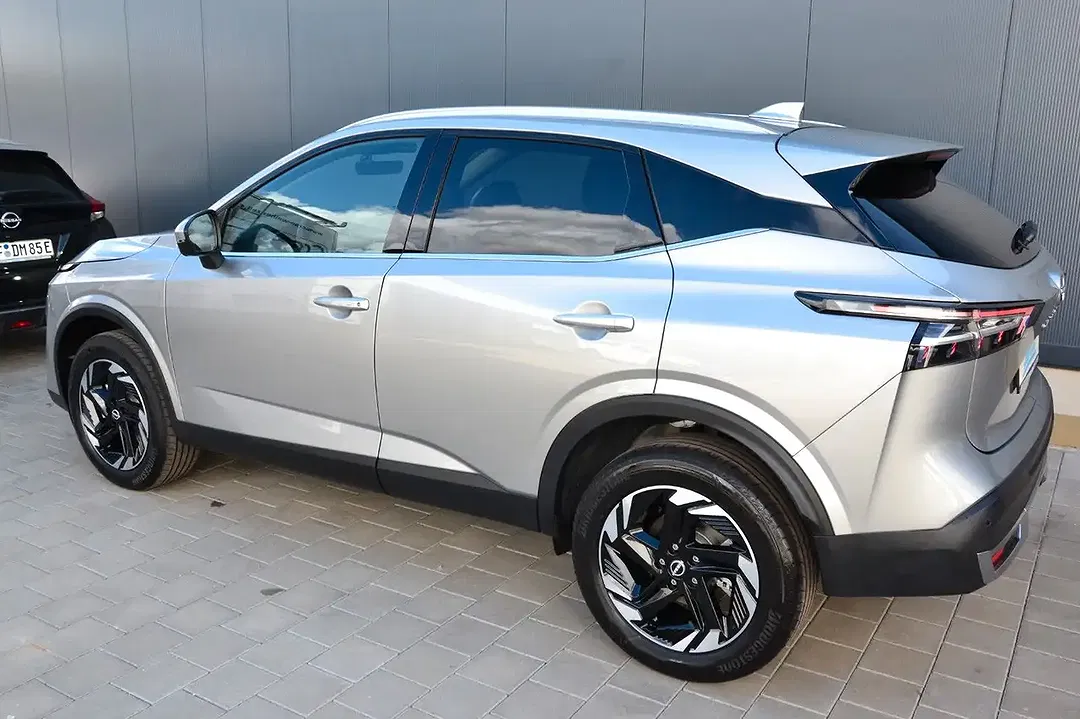 Nissan Qashqai - Thumbnail 8