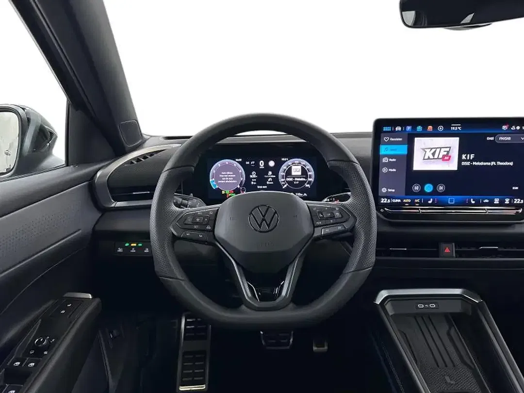 Volkswagen T-Roc - Thumbnail 8