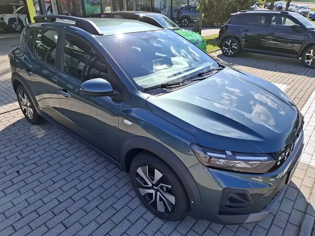 Dacia Sandero - Thumbnail 4