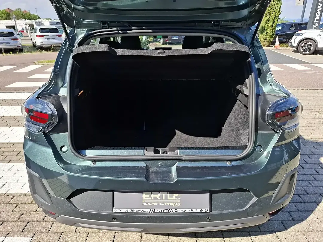 Dacia Sandero - Thumbnail 9