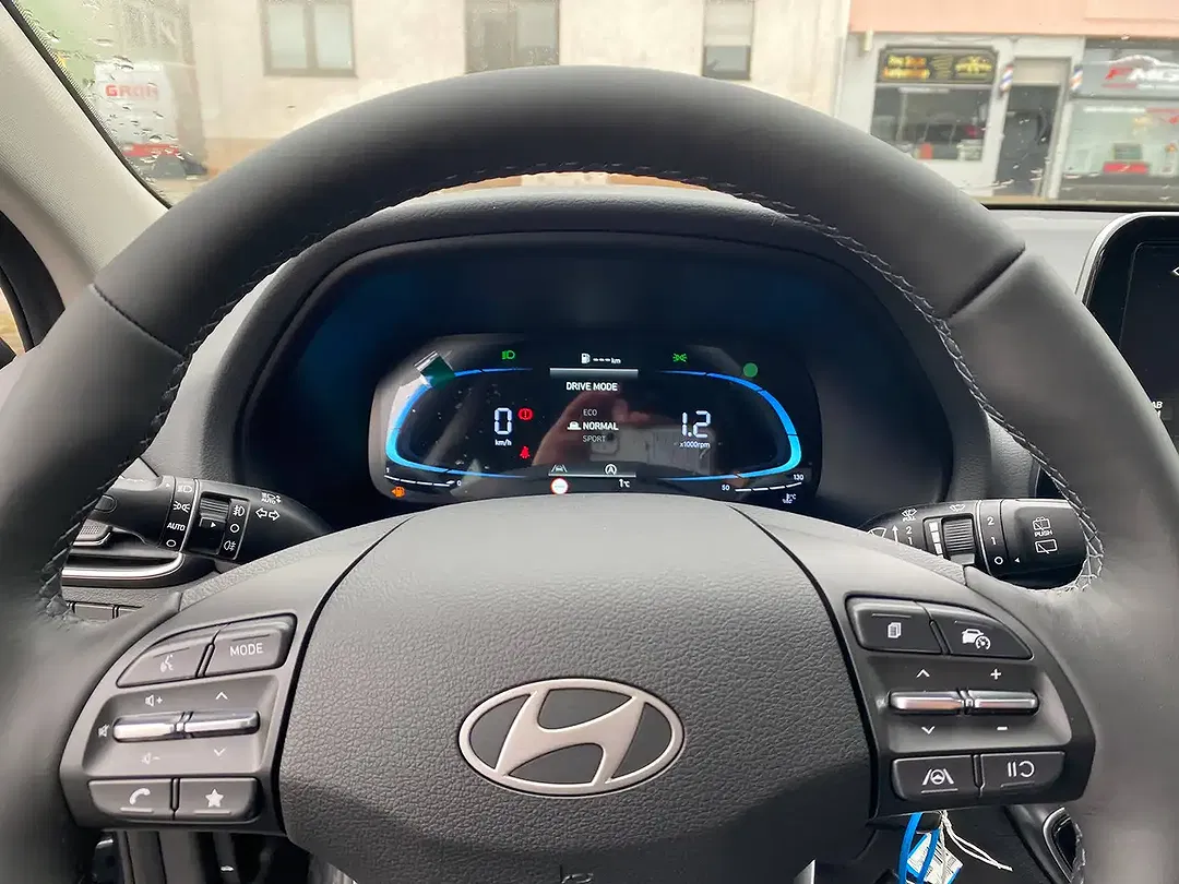 Hyundai i30 - Thumbnail 20