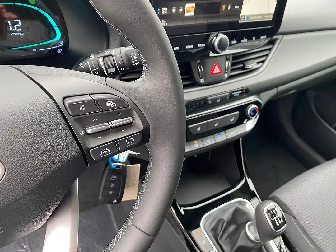 Hyundai i30 - Thumbnail 23
