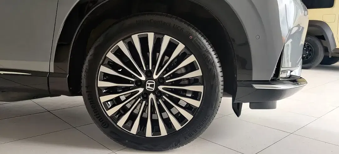 Honda e:Ny1 - Thumbnail 7