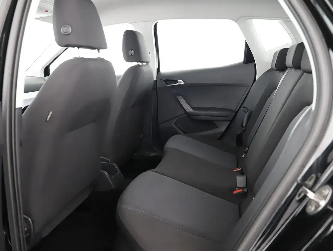 SEAT Arona - Thumbnail 9
