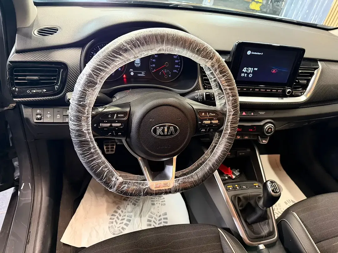 Kia Stonic - Thumbnail 10