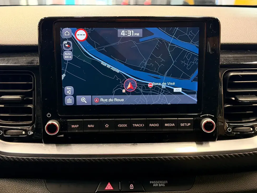 Kia Stonic - Thumbnail 12