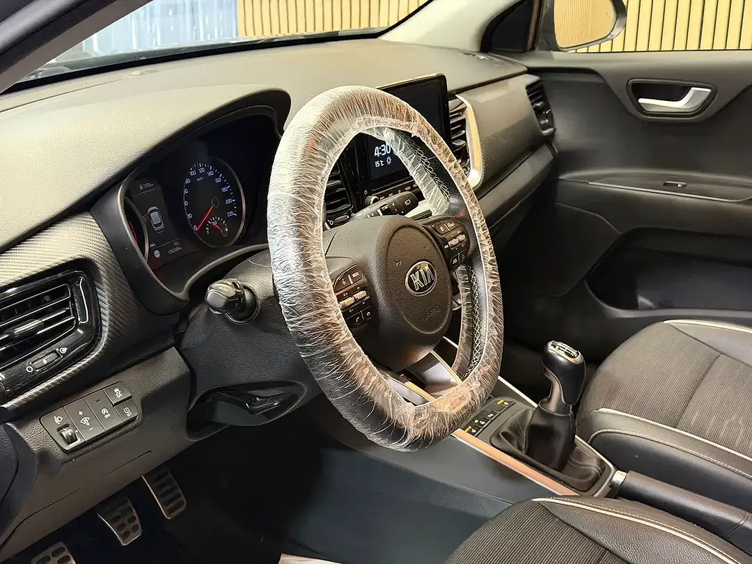 Kia Stonic - Thumbnail 13