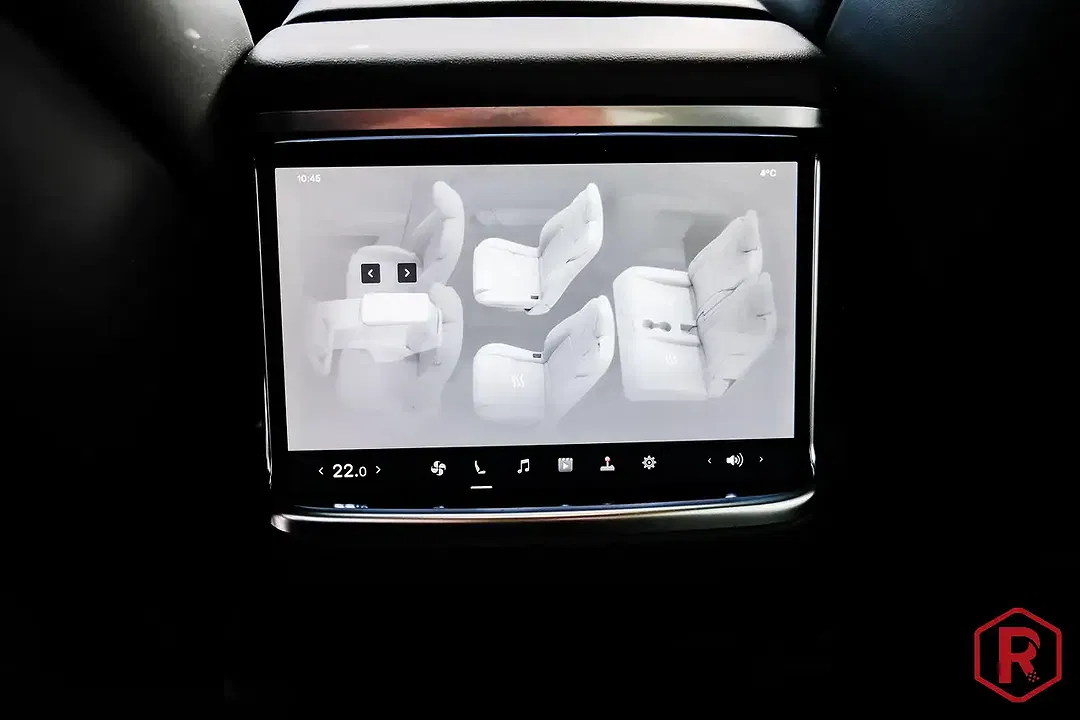 Tesla Model X - Thumbnail 12