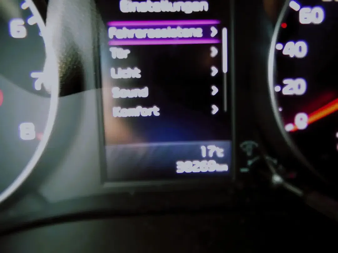 Kia Picanto - Thumbnail 12