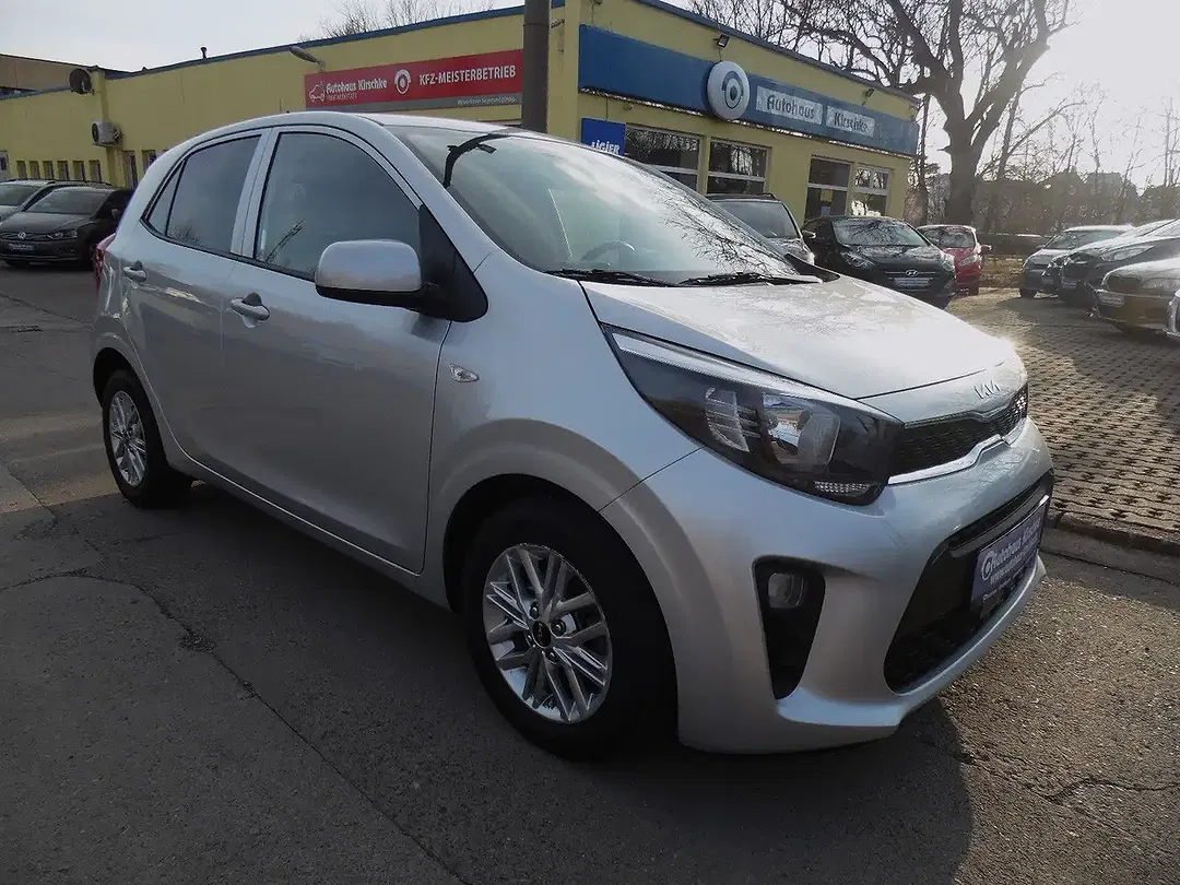 Kia Picanto - Thumbnail 3