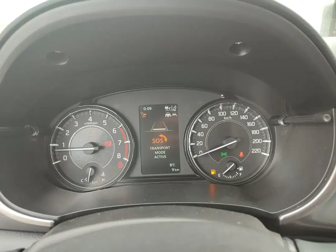 Suzuki Vitara - Thumbnail 10