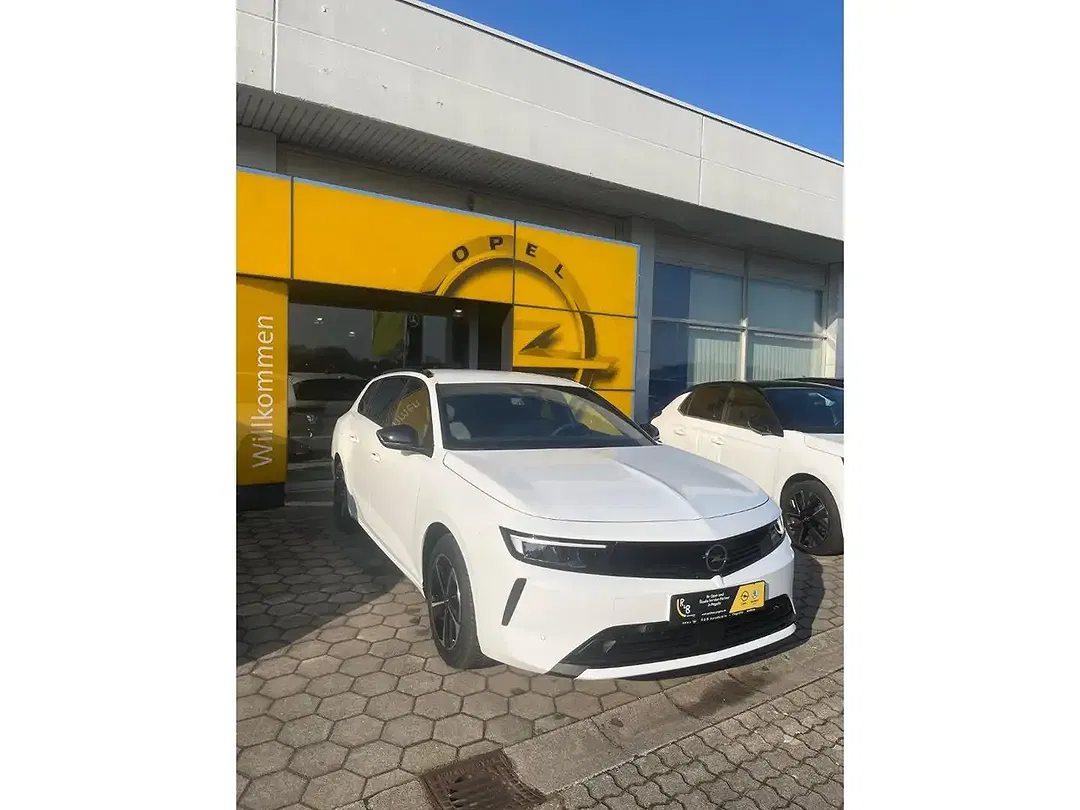 Opel Astra - Thumbnail 3