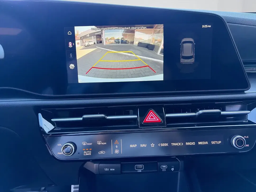 Kia Niro - Thumbnail 13