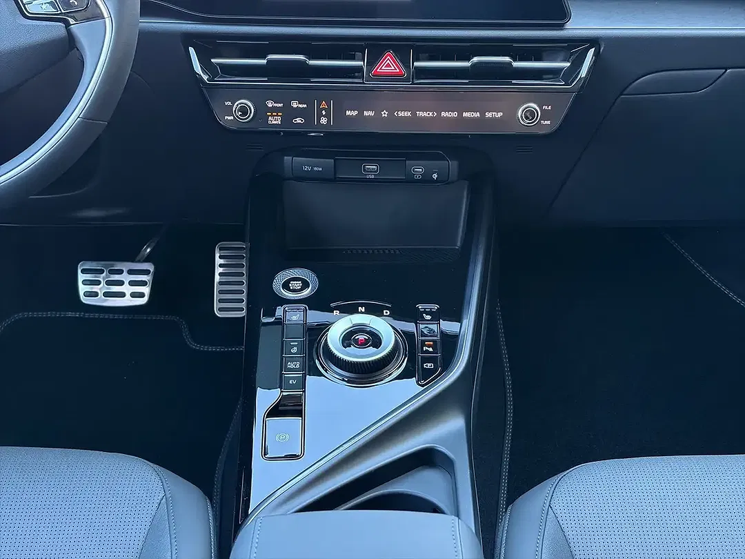 Kia Niro - Thumbnail 14