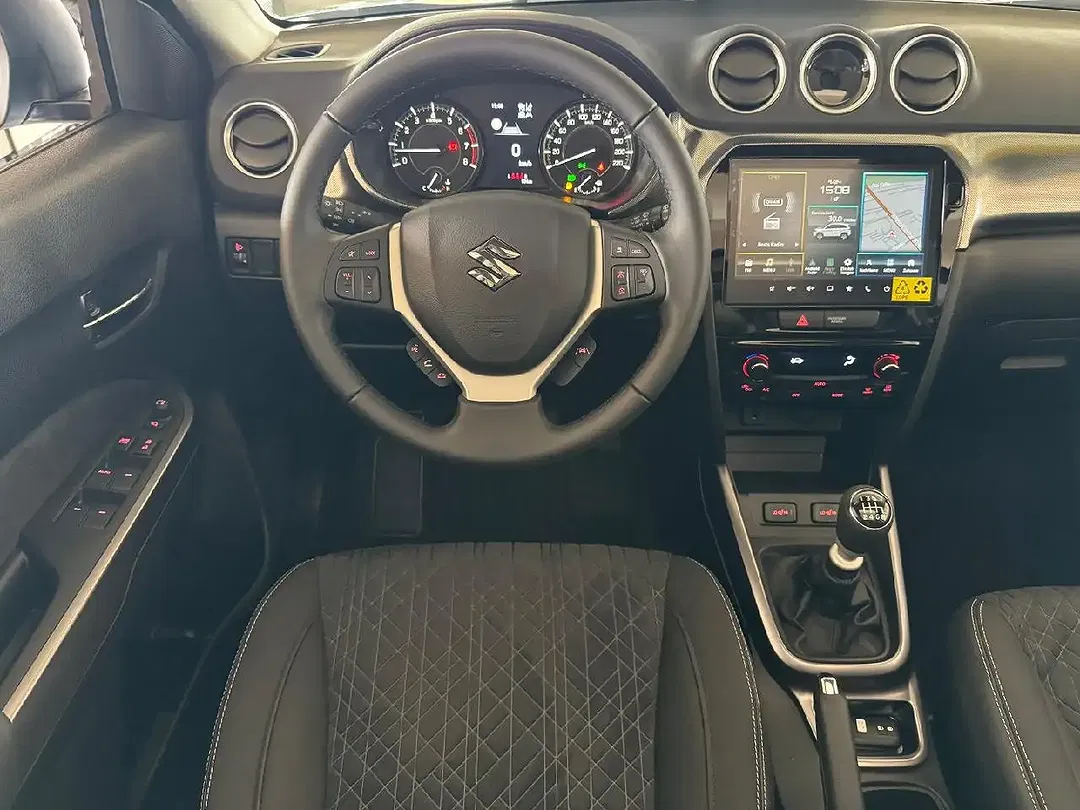 Suzuki Vitara - Thumbnail 9
