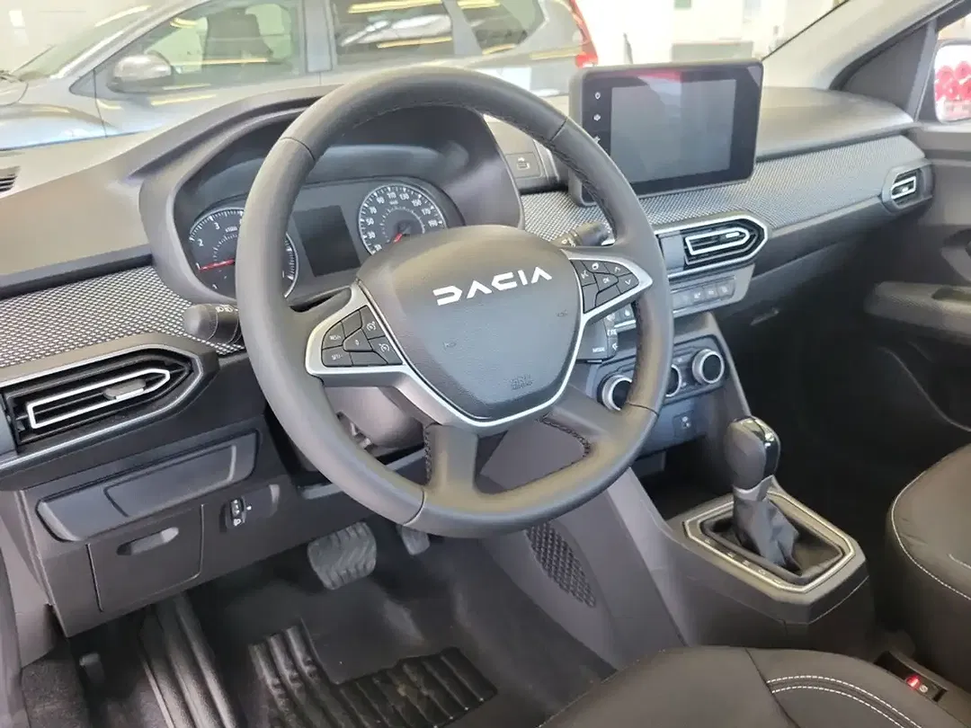Dacia Logan - Thumbnail 10