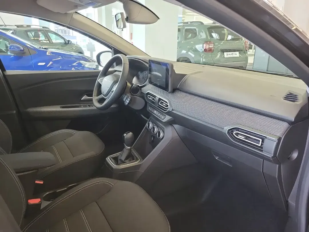 Dacia Logan - Thumbnail 11