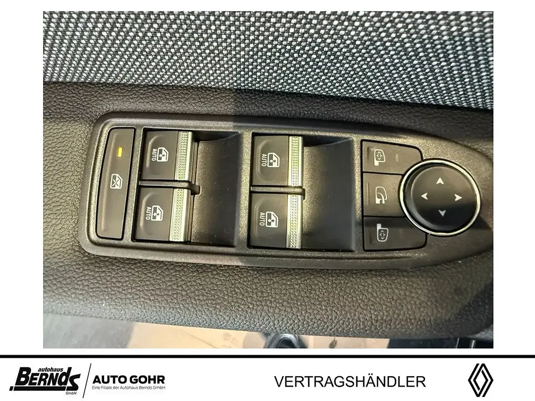 Renault Symbioz - Thumbnail 14