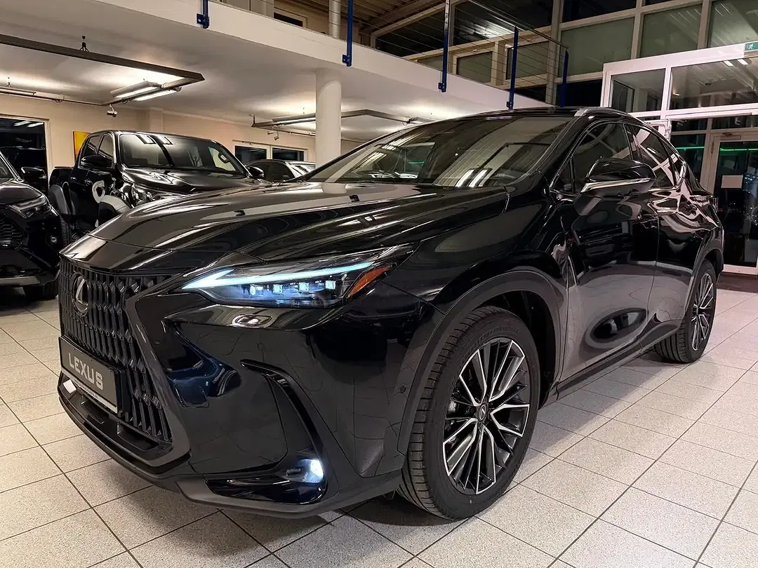 Lexus NX 350h - Thumbnail 8