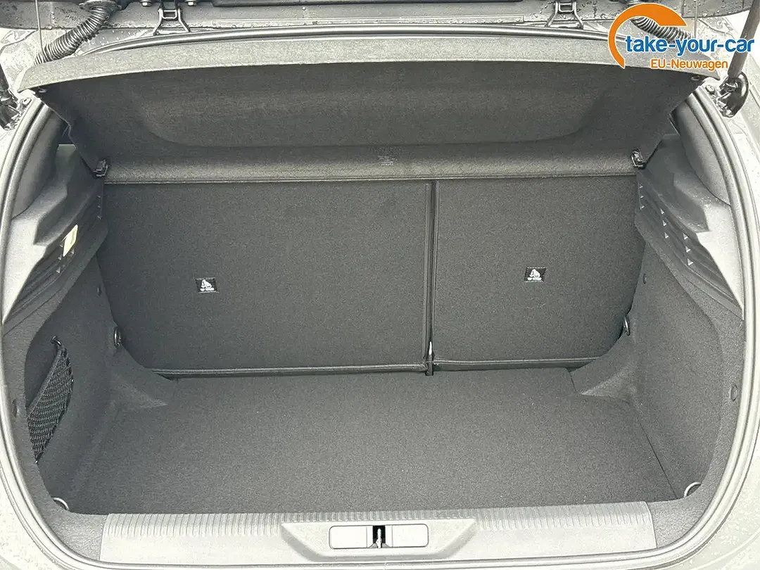 Peugeot 308 - Thumbnail 11