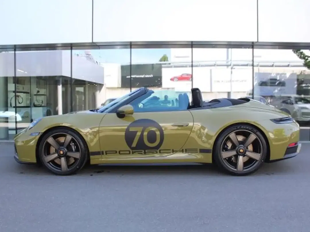 Porsche 992 - Thumbnail 15