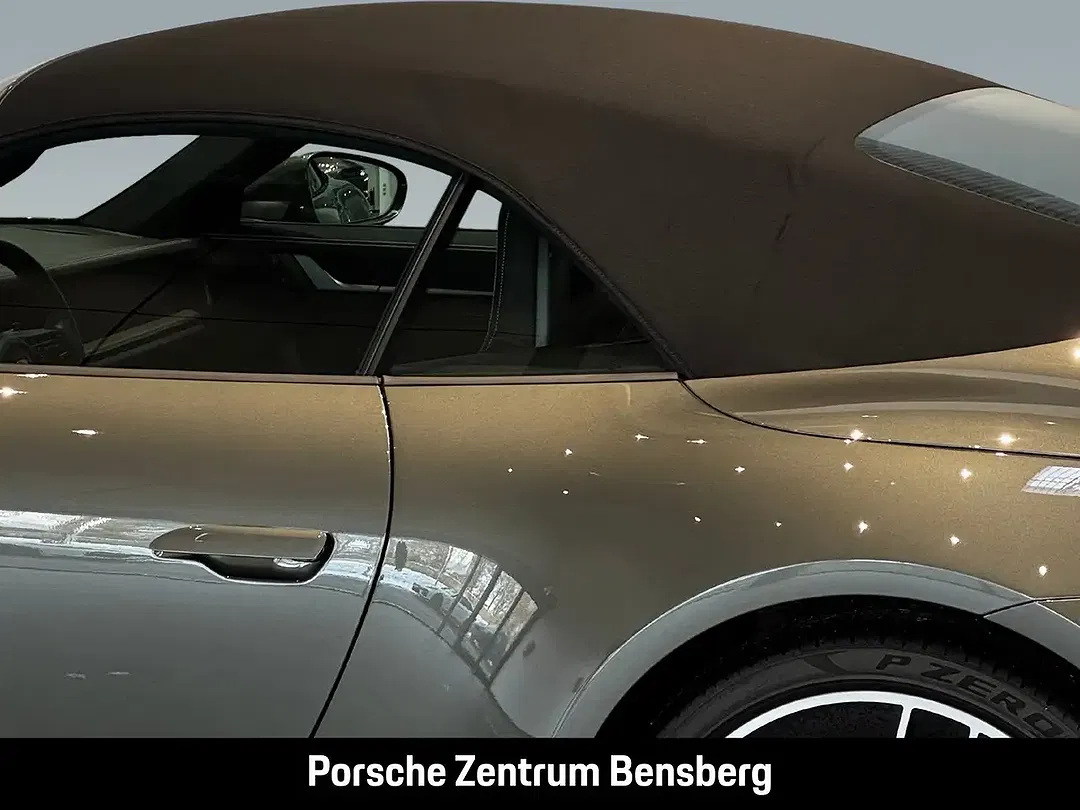 Porsche 911 - Thumbnail 12