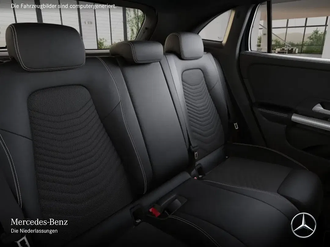 Mercedes-Benz GLA 180 - Thumbnail 12