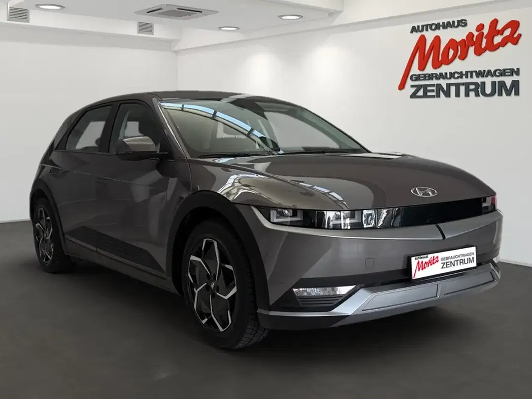 Hyundai IONIQ 5 - Thumbnail 4