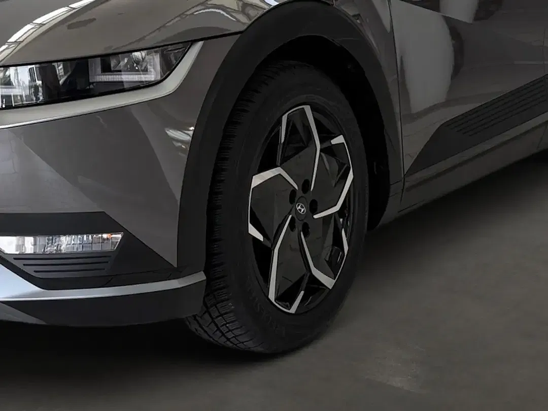Hyundai IONIQ 5 - Thumbnail 8