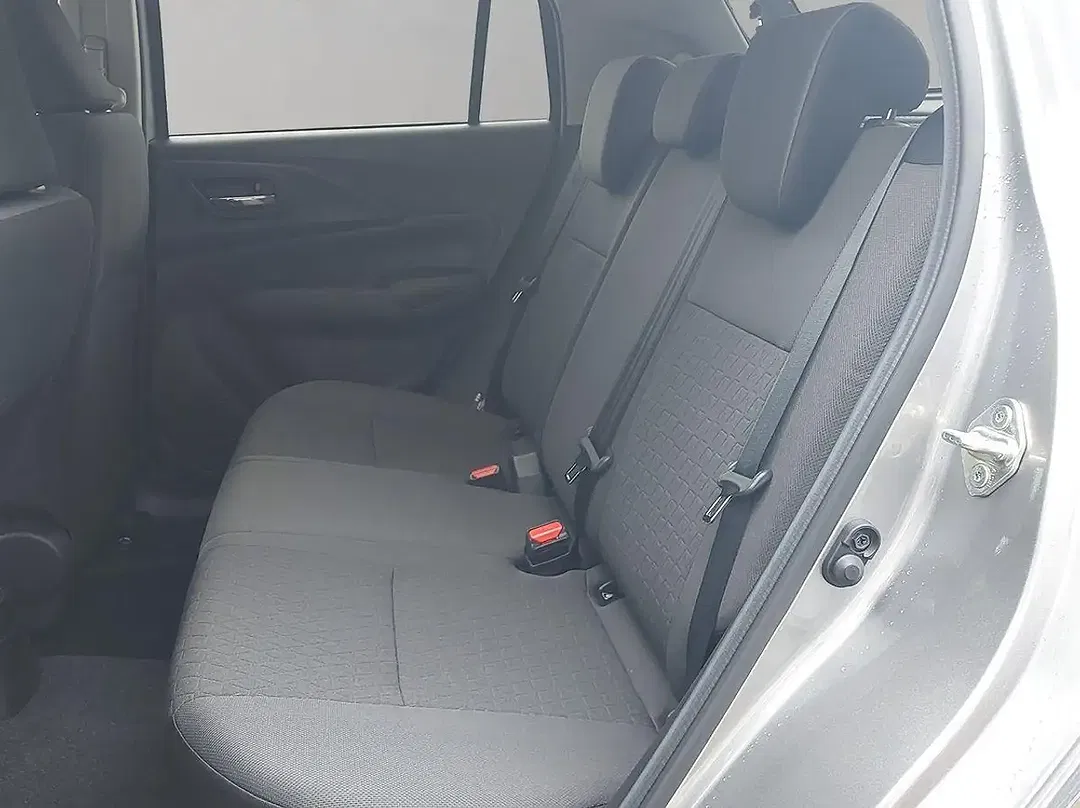 Suzuki Swift - Thumbnail 14