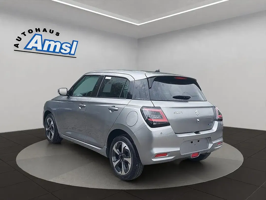 Suzuki Swift - Thumbnail 4