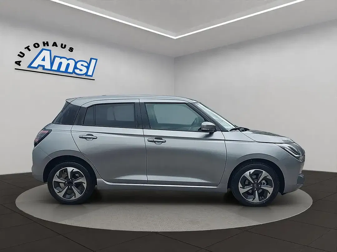 Suzuki Swift - Thumbnail 7