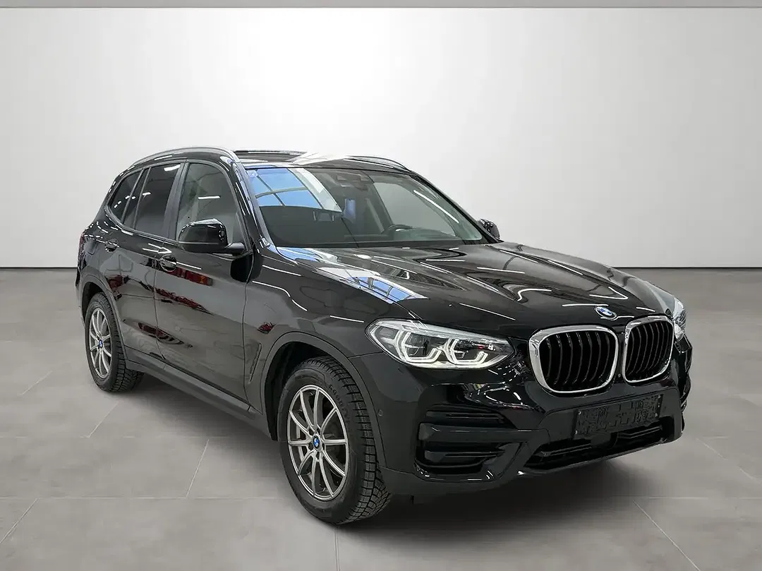 BMW X3 - Thumbnail 3