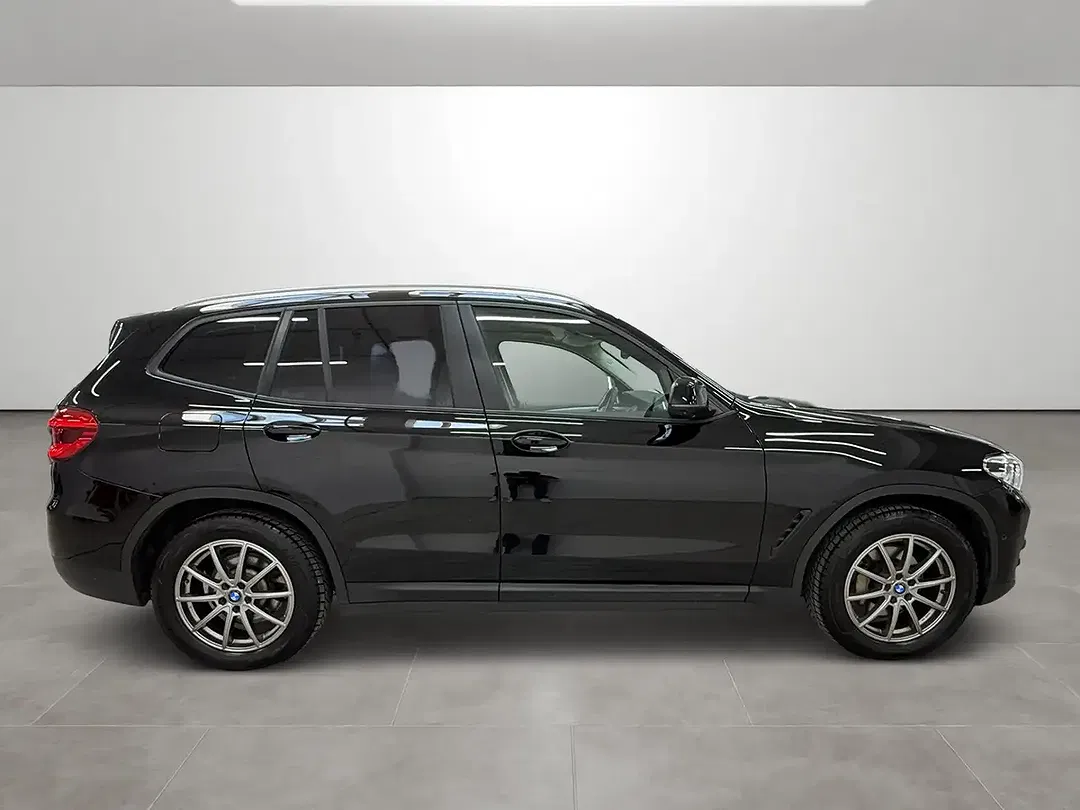 BMW X3 - Thumbnail 4