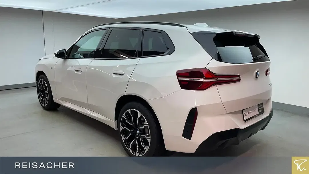 BMW X3 - Thumbnail 2