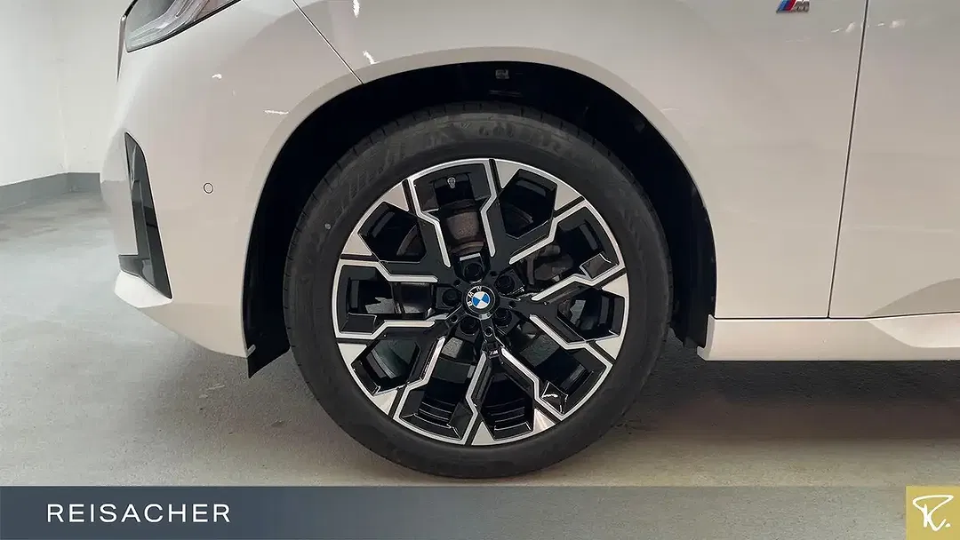 BMW X3 - Thumbnail 3
