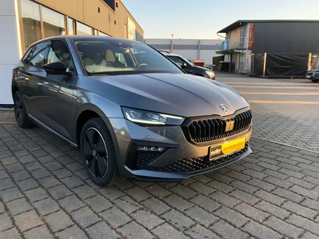 Skoda Scala - Thumbnail 3