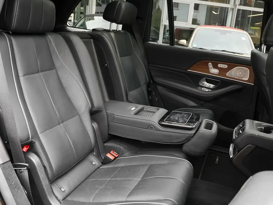 Mercedes-Benz GLS 580 - Thumbnail 6