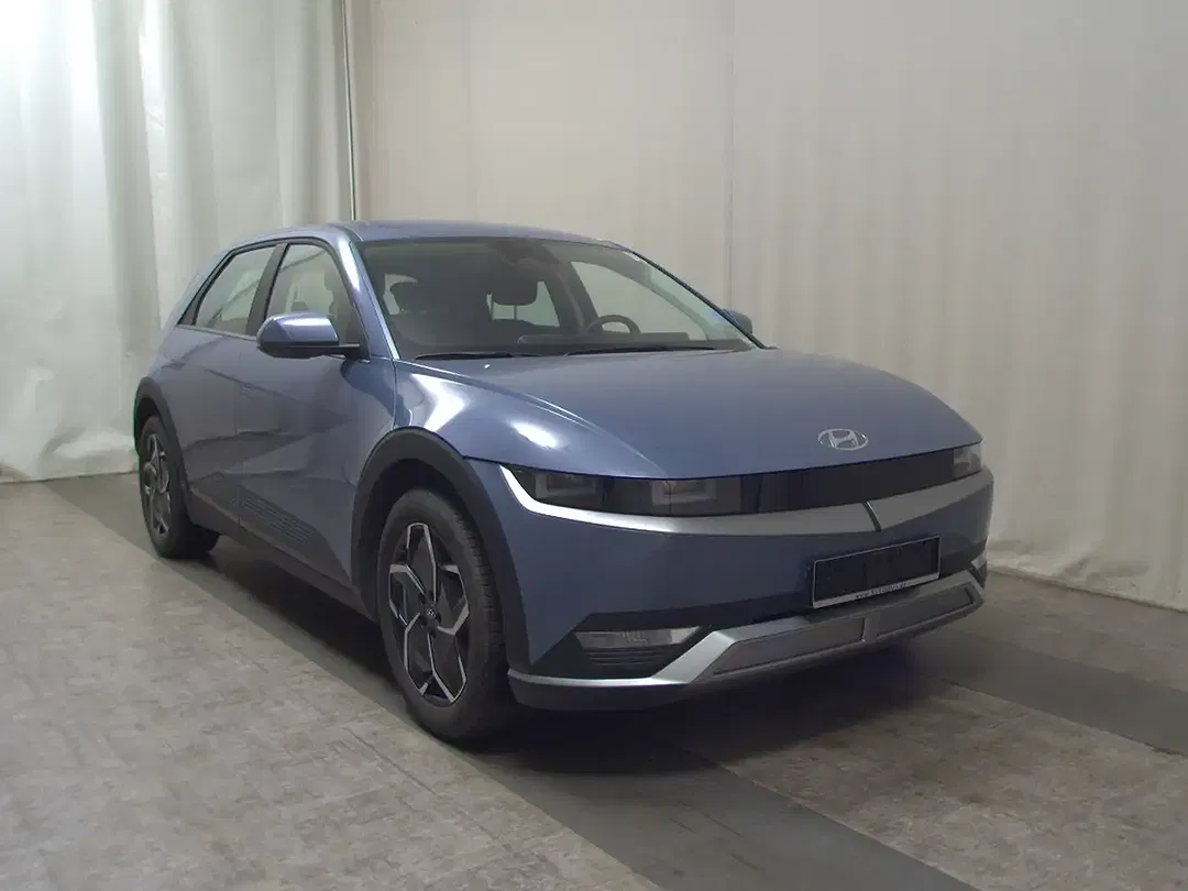 Hyundai IONIQ 5 - Thumbnail 3
