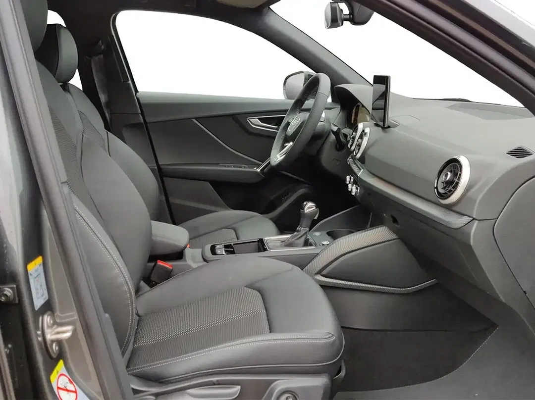 Audi Q2 - Thumbnail 8