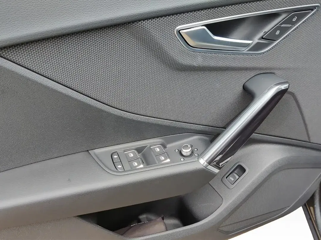 Audi Q2 - Thumbnail 10