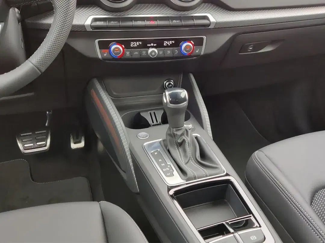 Audi Q2 - Thumbnail 13