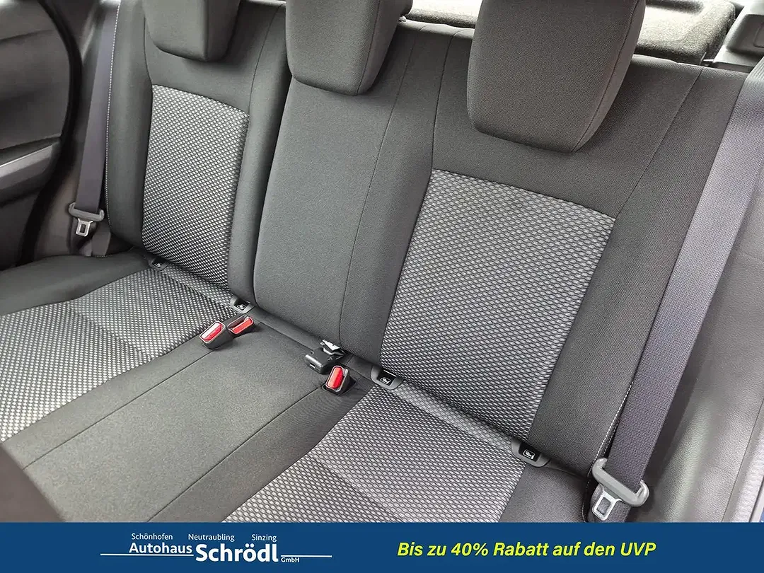 Suzuki Vitara - Thumbnail 12