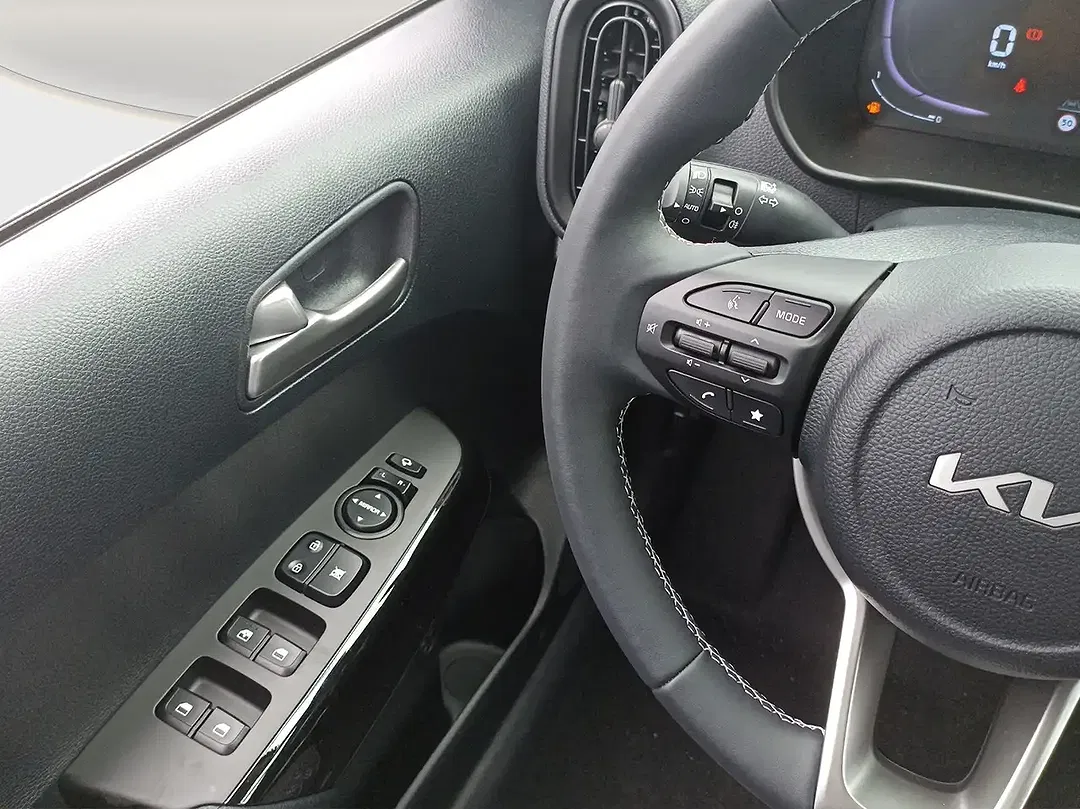 Kia Picanto - Thumbnail 8