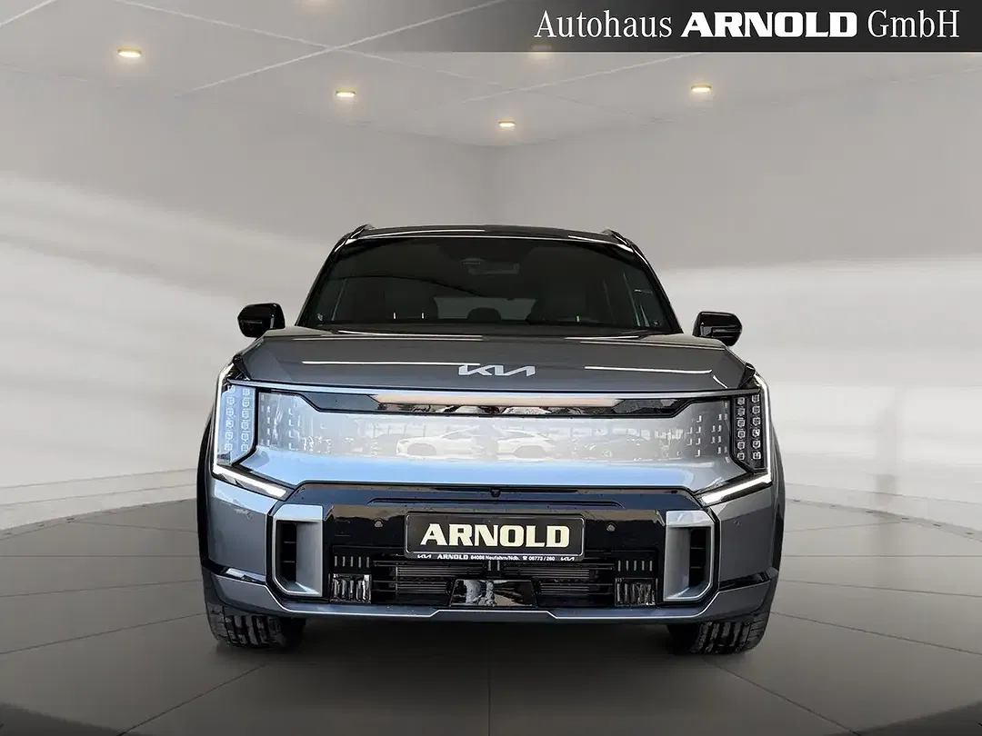 Kia EV9 - Thumbnail 7