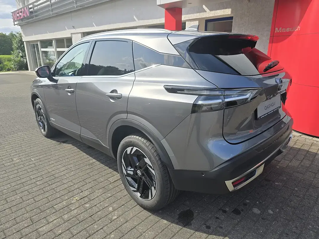 Nissan Qashqai - Thumbnail 8