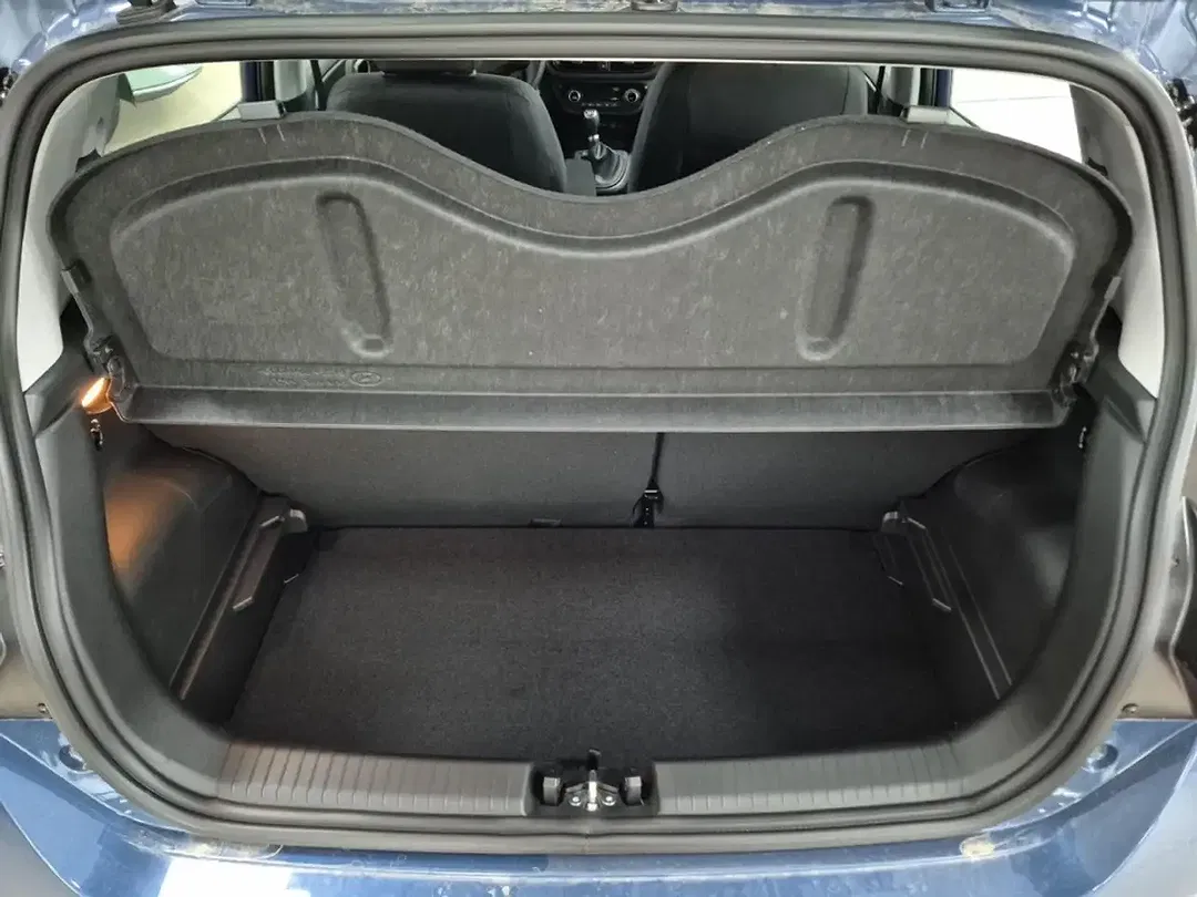 Hyundai i10 - Thumbnail 12