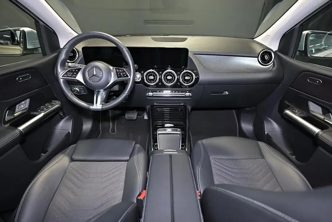 Mercedes-Benz B 200 - Thumbnail 15
