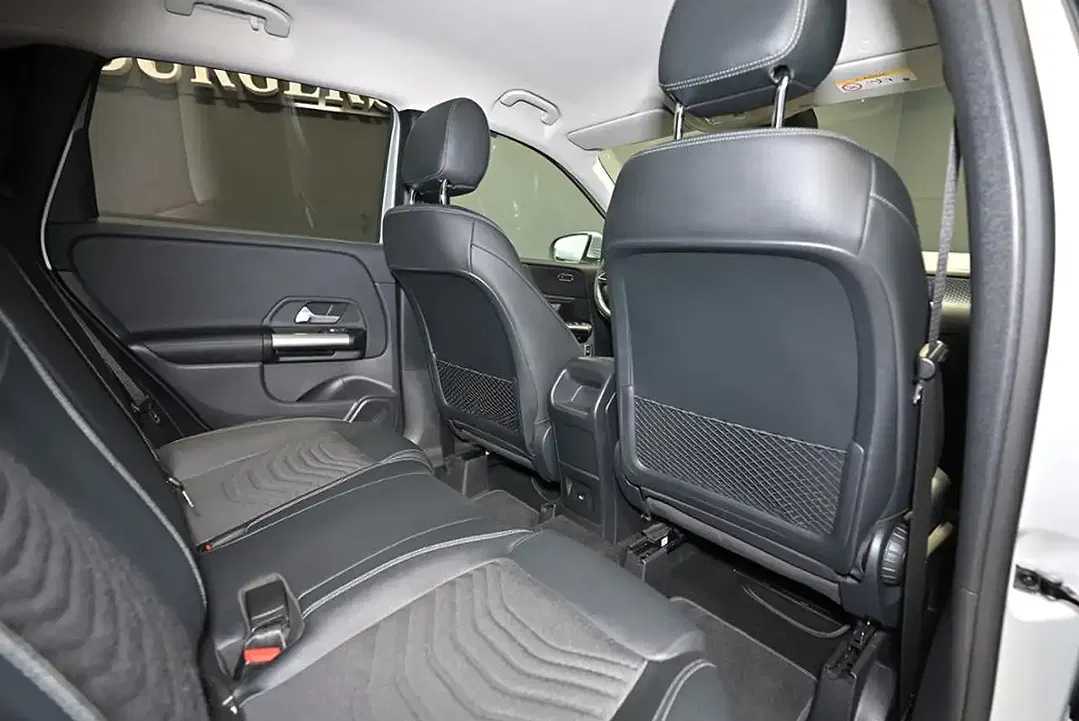 Mercedes-Benz B 200 - Thumbnail 20