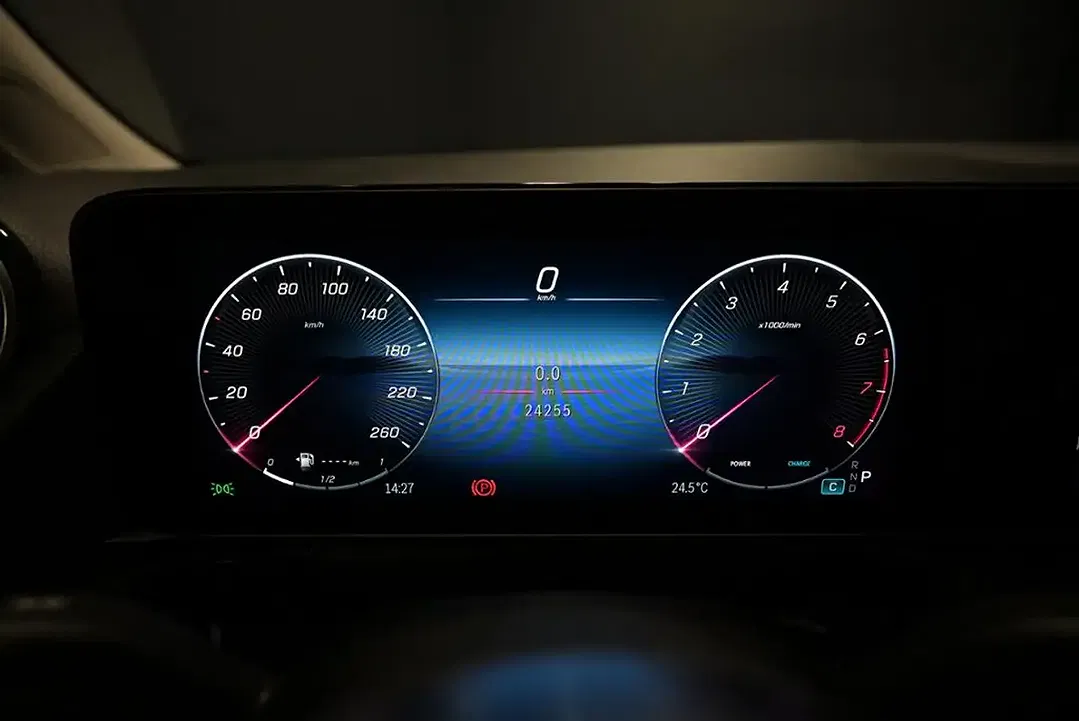 Mercedes-Benz B 200 - Thumbnail 9